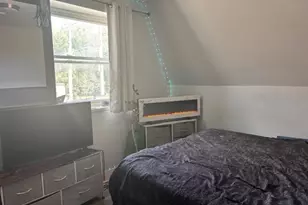 5637 W 63rd St, Chicago, IL 60638 - Photo 12