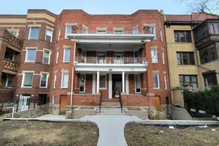6713 N Sheridan Rd, Chicago, IL 60626 - Photo 1