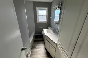 717 E 154th St, South Holland, IL 60473 - Photo 10