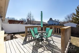 1896 Appaloosa Dr, Naperville, IL 60565 - Photo 16