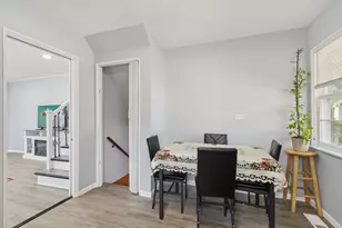 8846 Austin Ave, Morton Grove, IL 60053 - Photo 6