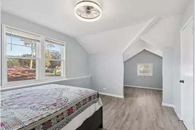 8846 Austin Avenue, Morton Grove, IL 60053 - Photo 18