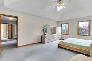 311 Millcreek Ln, Naperville, IL 60540 - Photo 18