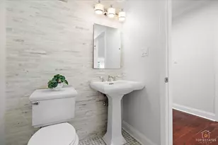 1627 N Dayton St, Chicago, IL 60614 - Photo 18