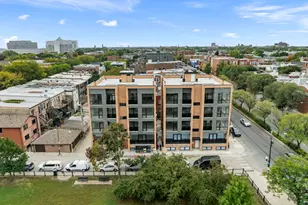 2351 W Flournoy St, Chicago, IL 60612 - Photo 26