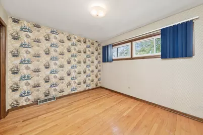 943 E 164th Court, South Holland, IL 60473 - Photo 14