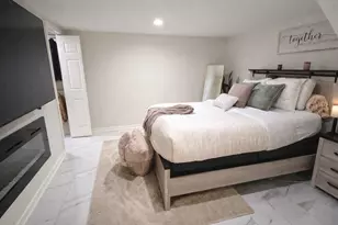 2605 W 83rd Pl, Chicago, IL 60652 - Photo 6