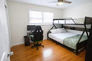 2605 W 83rd Pl, Chicago, IL 60652 - Photo 10