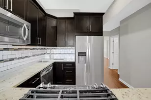 2333 W Montana St, Chicago, IL 60647 - Photo 4