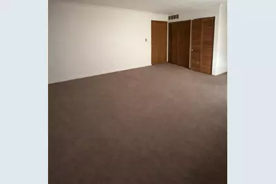 303 Newport Lane #C1, Bartlett, IL 60103 - Photo 2