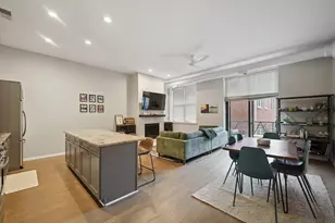 2512 N Bosworth Ave, Chicago, IL 60614 - Photo 2