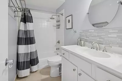 525 N Peoria Street, Chicago, IL 60642 - Photo 12