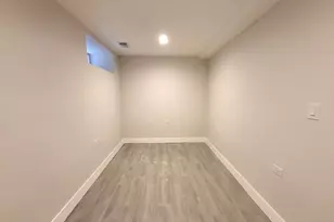 2828 W Fulton St, Chicago, IL 60612 - Photo 8