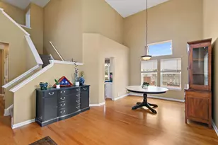 1041 Evergreen St, Mundelein, IL 60060 - Photo 6