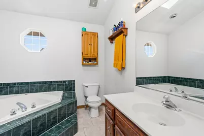 18710 Walnut Avenue, Country Club Hills, IL 60478 - Photo 16