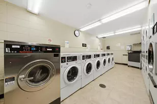 1310 N Ritchie Ct, Chicago, IL 60610 - Photo 28