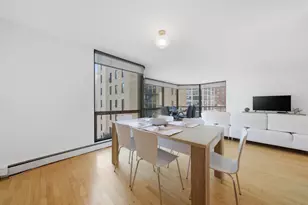 1310 N Ritchie Ct, Chicago, IL 60610 - Photo 8