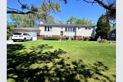 23W464 Olive Court, Carol Stream, IL 60188 - Photo 2