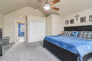 912 River Terrace Dr, Johnsburg, IL 60051 - Photo 20