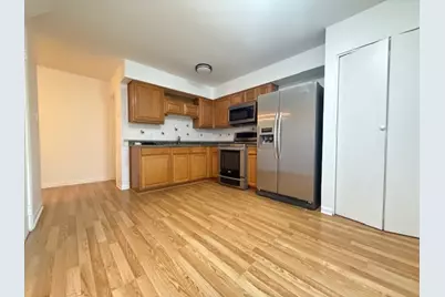 2080 Sutherland Place, Hoffman Estates, IL 60169 - Photo 8