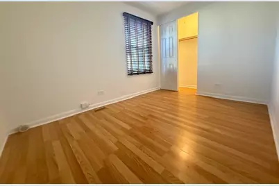 2080 Sutherland Place, Hoffman Estates, IL 60169 - Photo 14