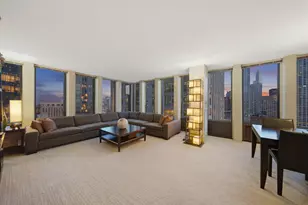 100 E Walton St, Chicago, IL 60611 - Photo 10