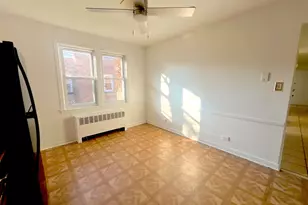 6557 N California Ave, Chicago, IL 60645 - Photo 2