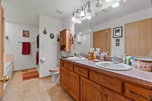 25426 Barrow Rd, Manhattan, IL 60442 - Photo 12