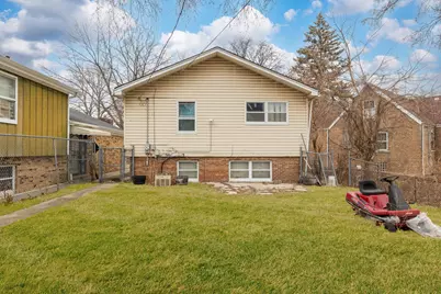 7719 S Merrill Avenue, Chicago, IL 60649 - Photo 18