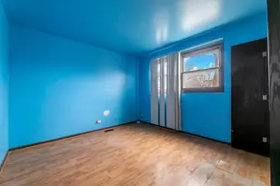 7719 S Merrill Ave, Chicago, IL 60649 - Photo 10