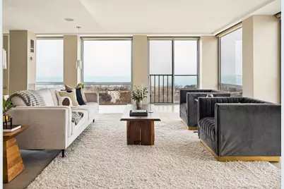 345 W Fullerton Parkway #1801, Chicago, IL 60614 - Photo 2