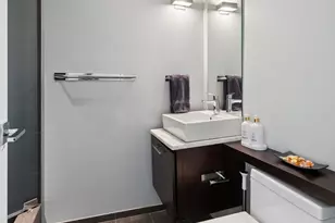 345 W Fullerton Pkwy, Chicago, IL 60614 - Photo 16