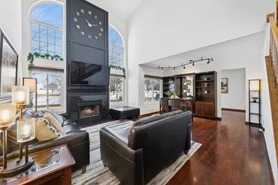 1105 Longford Road, Bartlett, IL 60103 - Photo 2