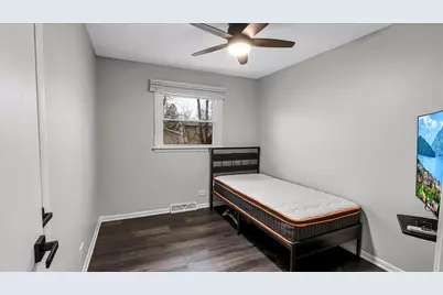 406 N Park Drive, Glenwood, IL 60425 - Photo 18