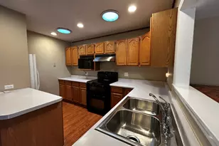 5508 S Stough St, Hinsdale, IL 60521 - Photo 14