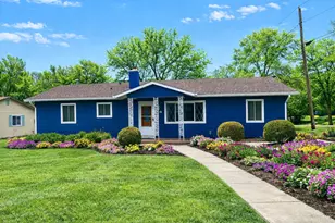 5508 S Stough St, Hinsdale, IL 60521 - Photo 1