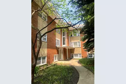 3352 W Hutchinson Street #1R, Chicago, IL 60618 - Photo 1