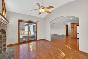 1302 Deerpath Dr, Yorkville, IL 60560 - Photo 14