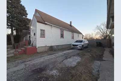 221 E 138th Street, Dolton, IL 60419 - Photo 4