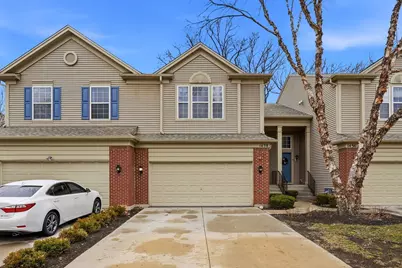 1438 Yellowstone Drive, Streamwood, IL 60107 - Photo 1