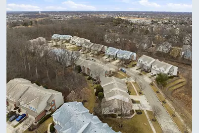 1438 Yellowstone Drive, Streamwood, IL 60107 - Photo 26