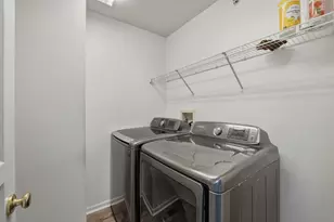 1438 Yellowstone Dr, Streamwood, IL 60107 - Photo 14