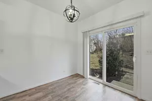 1438 Yellowstone Dr, Streamwood, IL 60107 - Photo 8