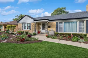 1430 Hoffman Ave, Park Ridge, IL 60068 - Photo 2