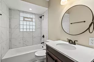 153 SW Camelot Way, Bolingbrook, IL 60440 - Photo 10