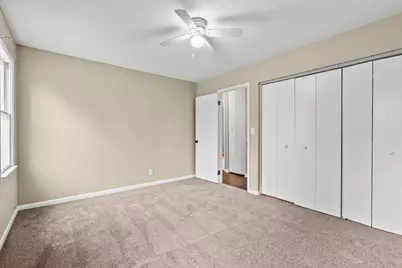 153 SW Camelot Way, Bolingbrook, IL 60440 - Photo 14