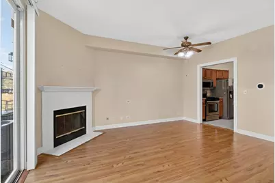 548 Woodhaven Drive, Mundelein, IL 60060 - Photo 4