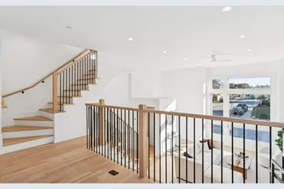 702 E 41 Street, Chicago, IL 60653 - Photo 8