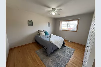 6743 W 115th Street, Worth, IL 60482 - Photo 22