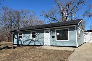 591 Andover St, Chicago Heights, IL 60411 - Photo 2